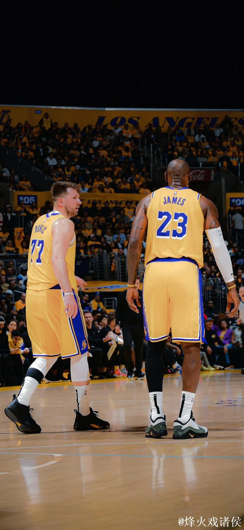 湖人104-98力克火箭 东契奇砍20分詹姆斯贡献16分