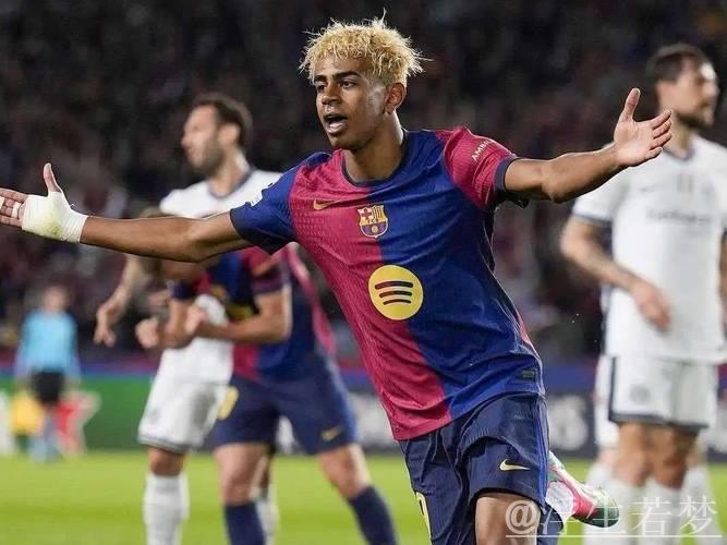 国米3-3战平巴萨，邓弗里斯独造3球亚马尔费兰建功